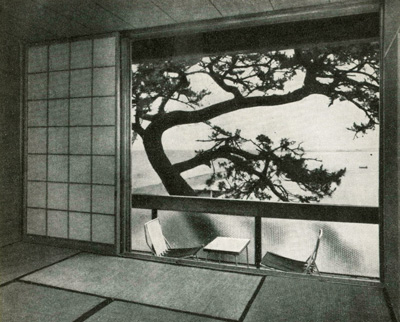 Дзюндзо Сакакура. Приморский дом отдыха в г. Хамамацу. Вид из гостиной третьего этажа. 1960