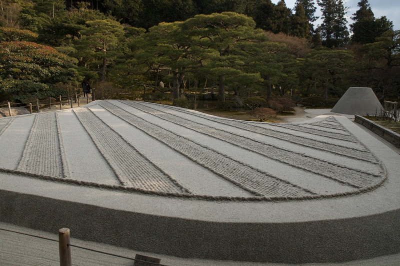 Японский сад. Сад храма Гинкакудзи (Серебряный павильон) в Киото. Ginkaku-ji