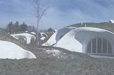 Архитектор Петер Ветш, «Девять домов», 1993. Диэтикон, Швейцария